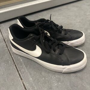 Nike Classic Court Royale Black and White Sneakers